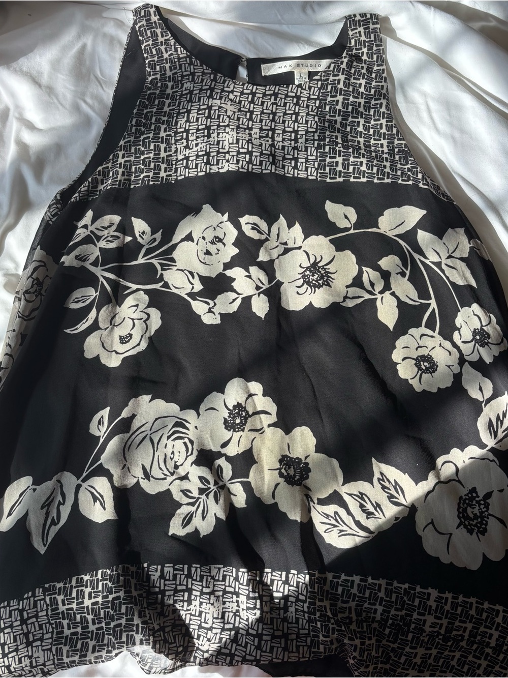 Max Studio Black and Cream Floral Sleeveless Blouse